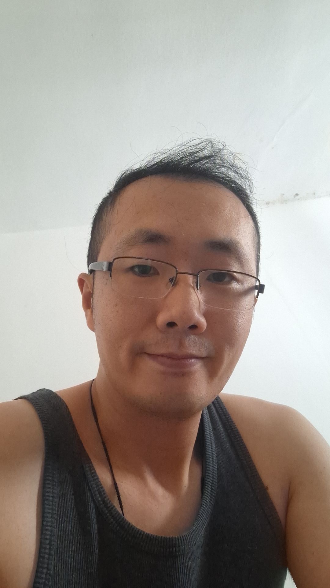 Profil de Bruno-pierre, 37 ans, Soiree gay à Maracon