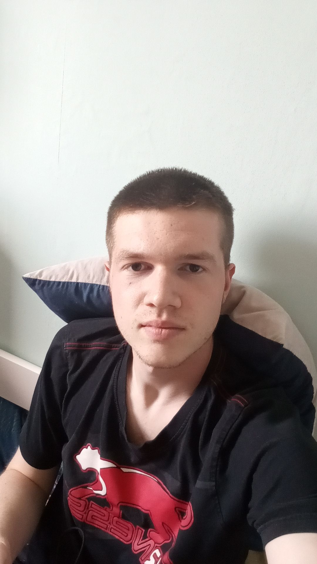 Profil de Mahadi, 23 ans, Soiree gay à Fuldera
