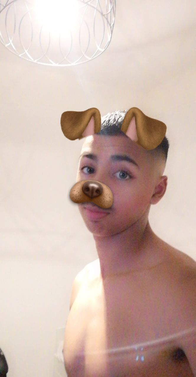 Profil de Haron, 25 ans, Soiree gay à Cozzo