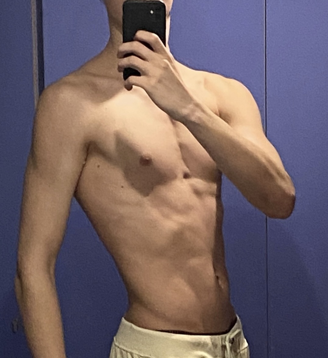 Profil de Seyni, 21 ans, Soiree gay à Brigue