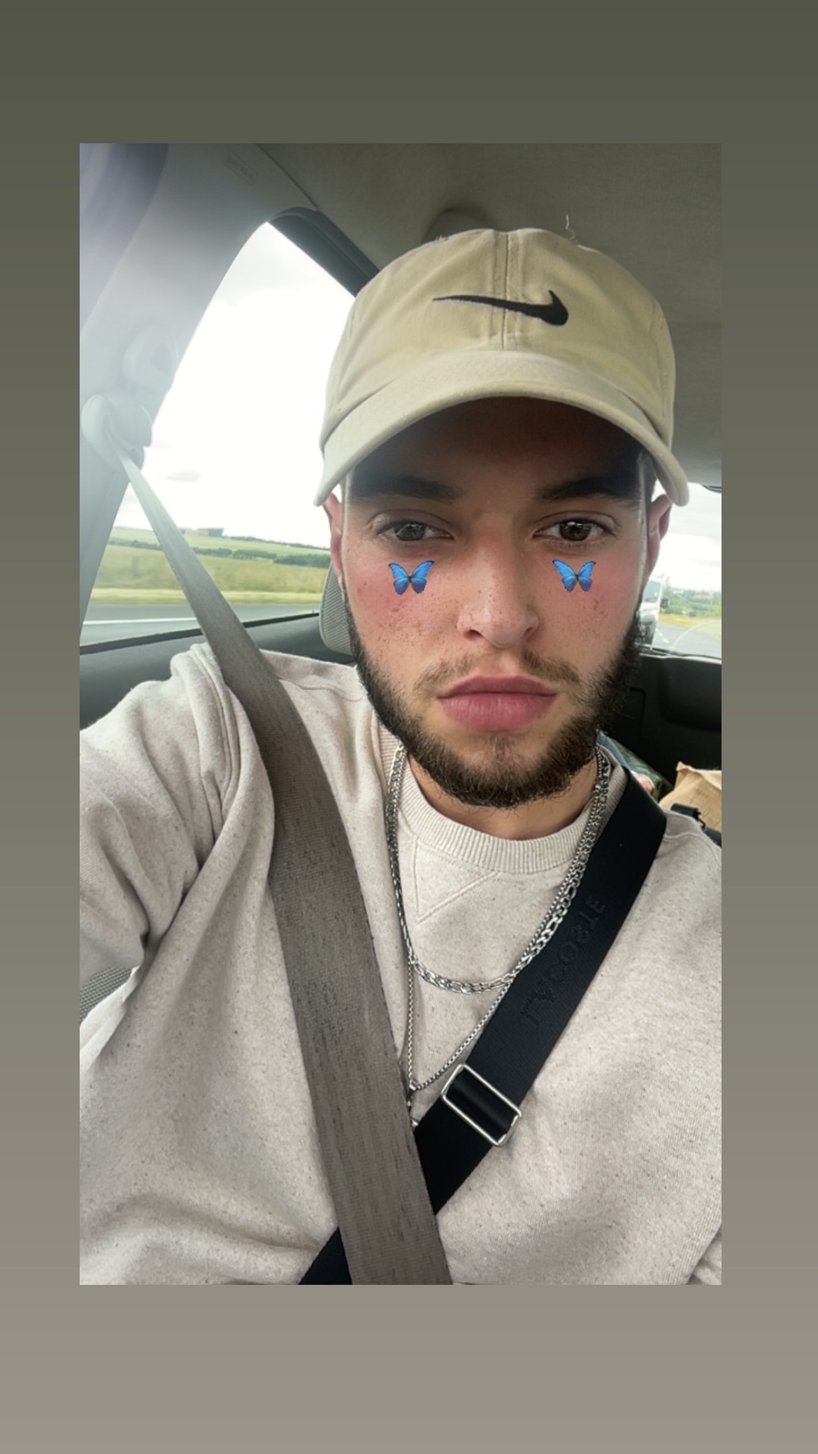 Profil de Erembert, 28 ans, Soiree gay à Brigue