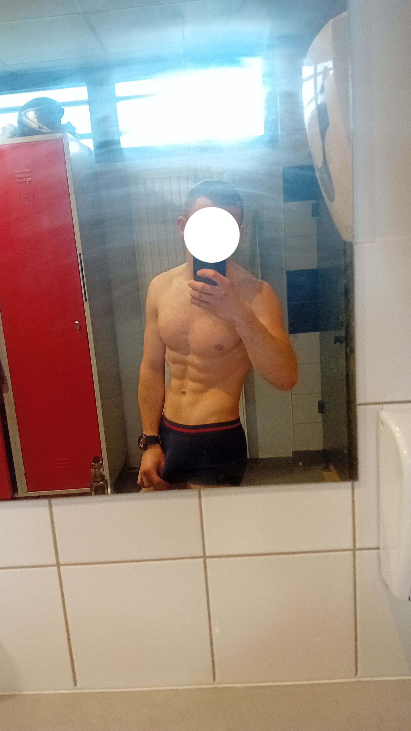 Profil de Taylor, 25 ans, Soiree gay à Maloja