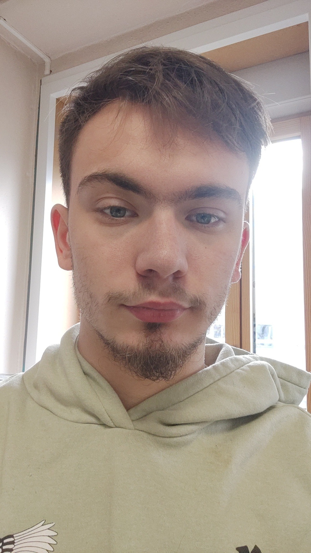Profil de Eydan, 23 ans, Soiree gay à Caux