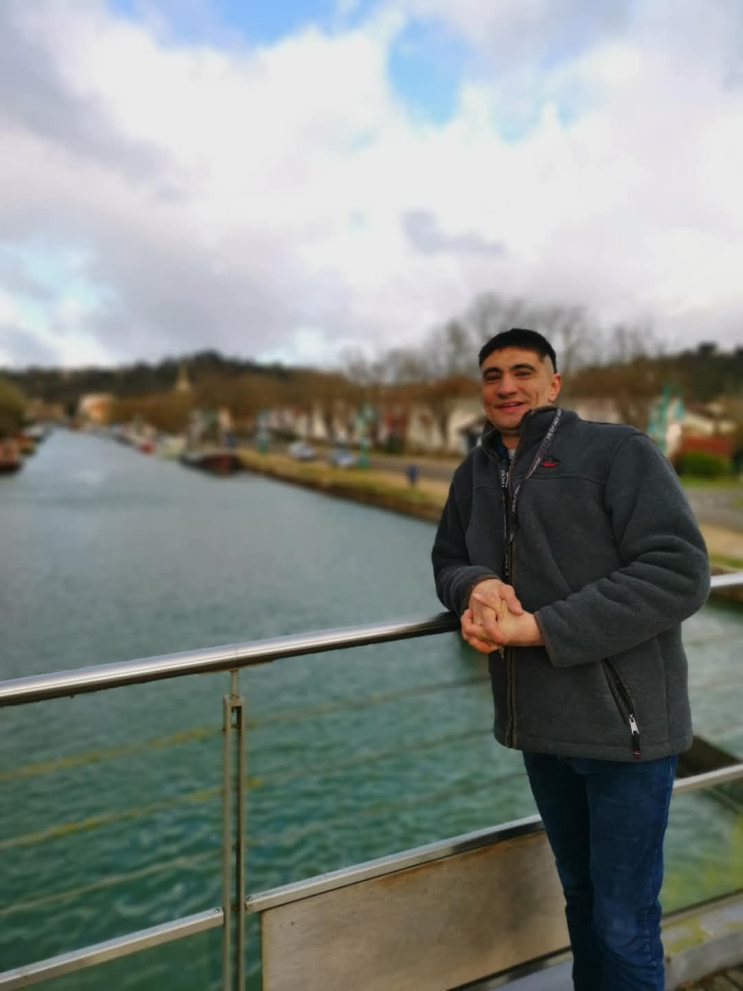 Profil de Suhayb, 33 ans, Soiree gay à Pomy