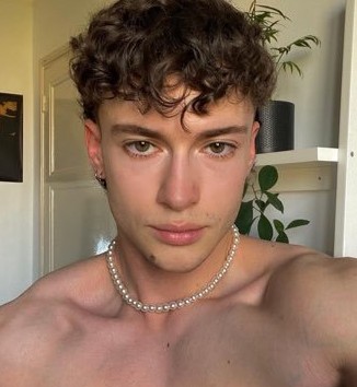 Profil de Faudil, 23 ans, Soiree gay à Vinzel
