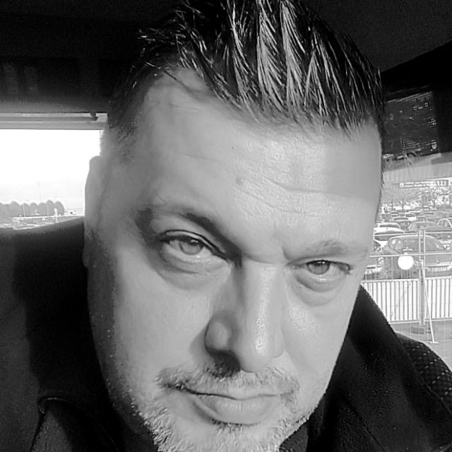 Profil de Désiré, 55 ans, Soiree gay à Schlans