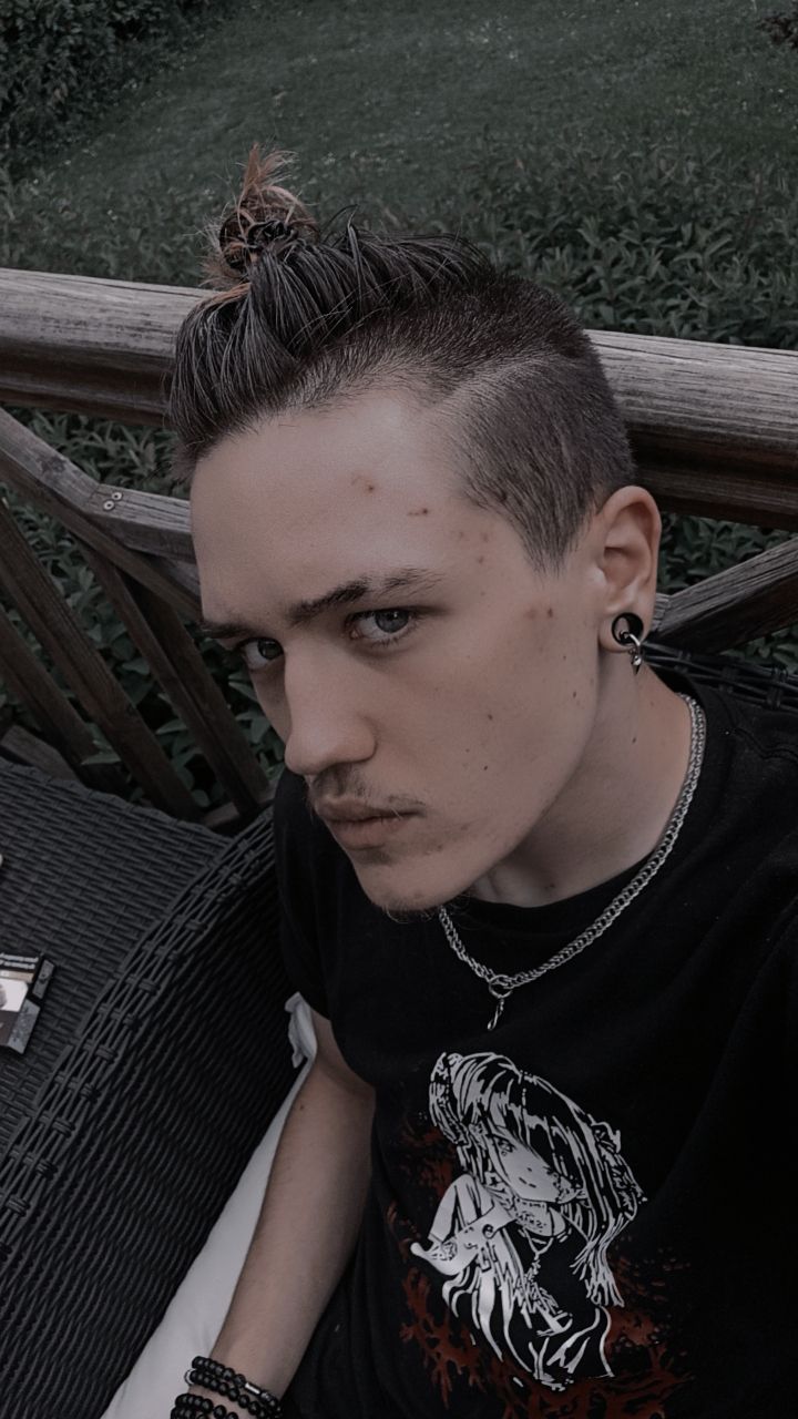 Profil de Feodor, 18 ans, Soiree gay à Tenero