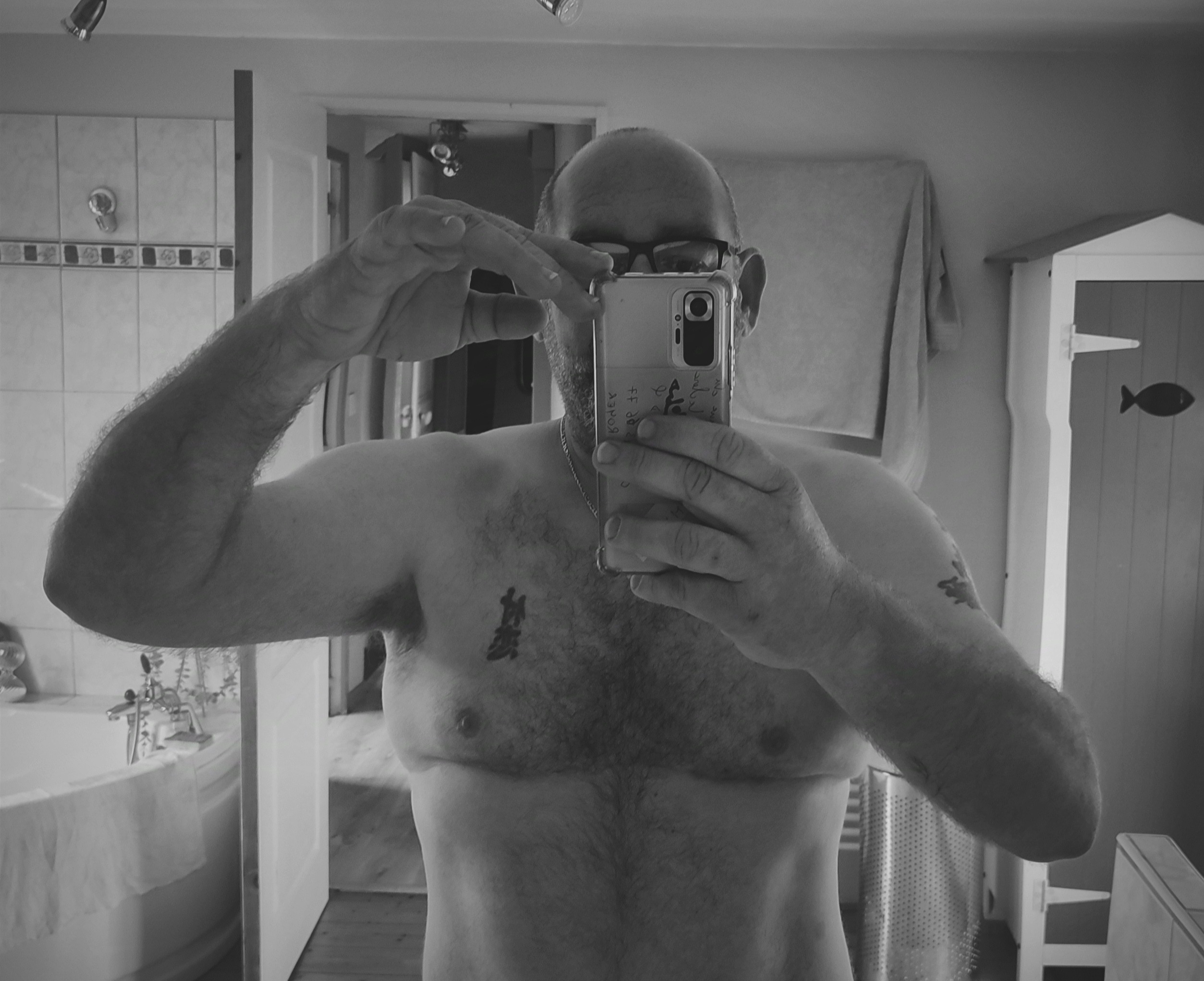 Profil de Illyas, 50 ans, Soiree gay à Haldenstein