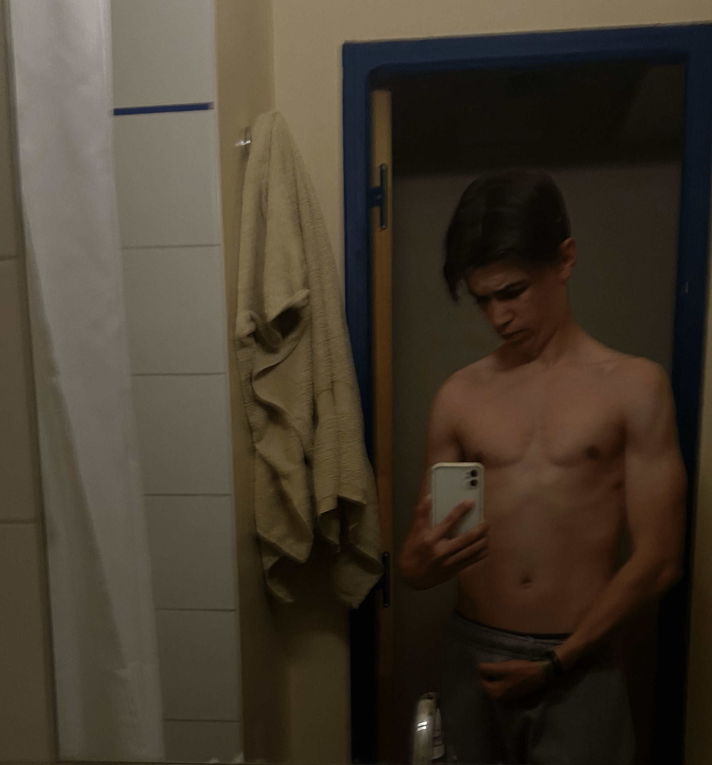 Profil de Mahamoud, 22 ans, Soiree gay à Schönenwerd