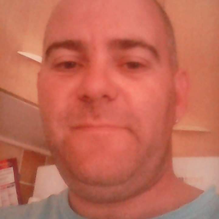 Profil de Weslay, 46 ans, Soiree gay à Lovens
