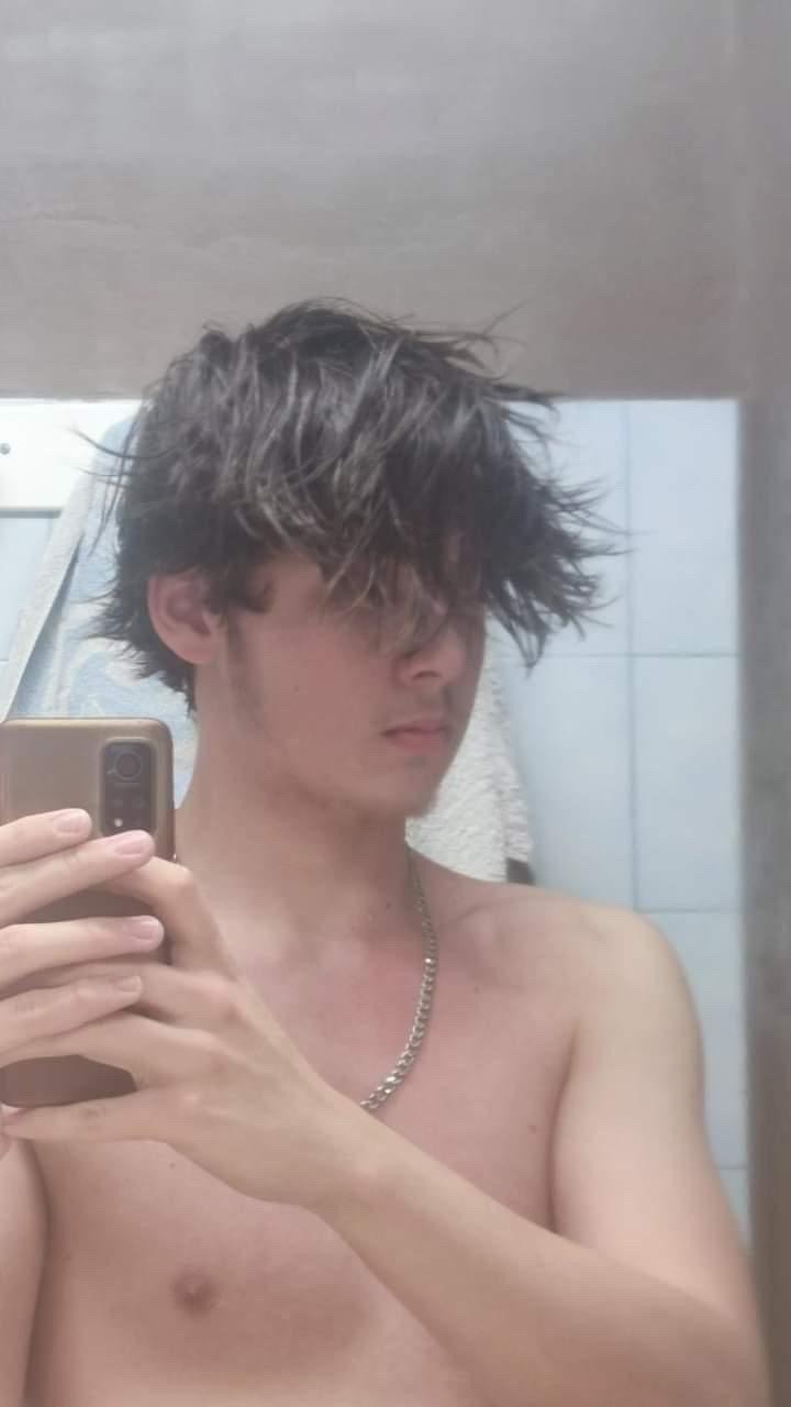Profil de Ikhlas, 19 ans, Soiree gay à Ittigen
