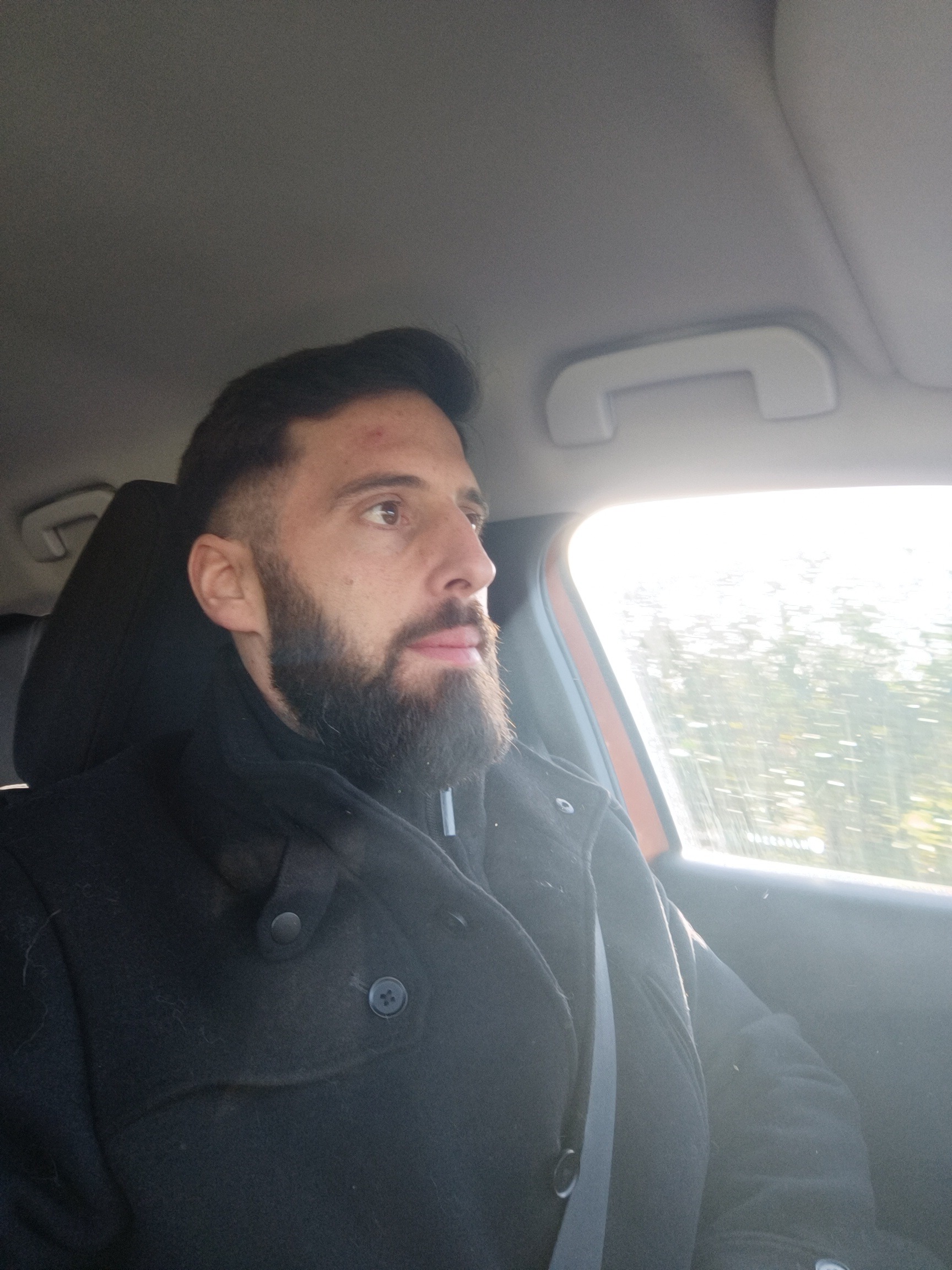 Profil de Himad, 33 ans, Soiree gay à Soglio