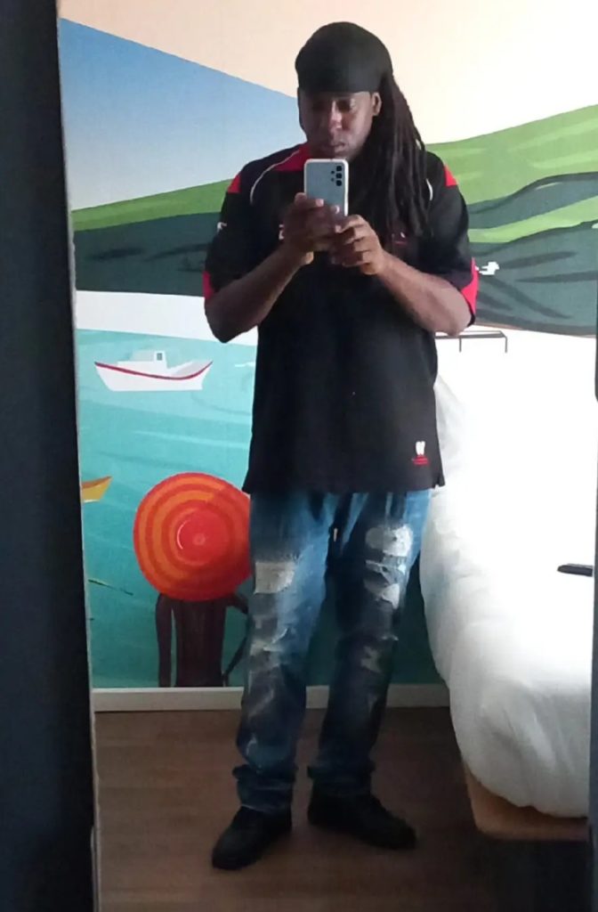 Profil de Corenthin, 45 ans, Soiree gay à Bisisthal