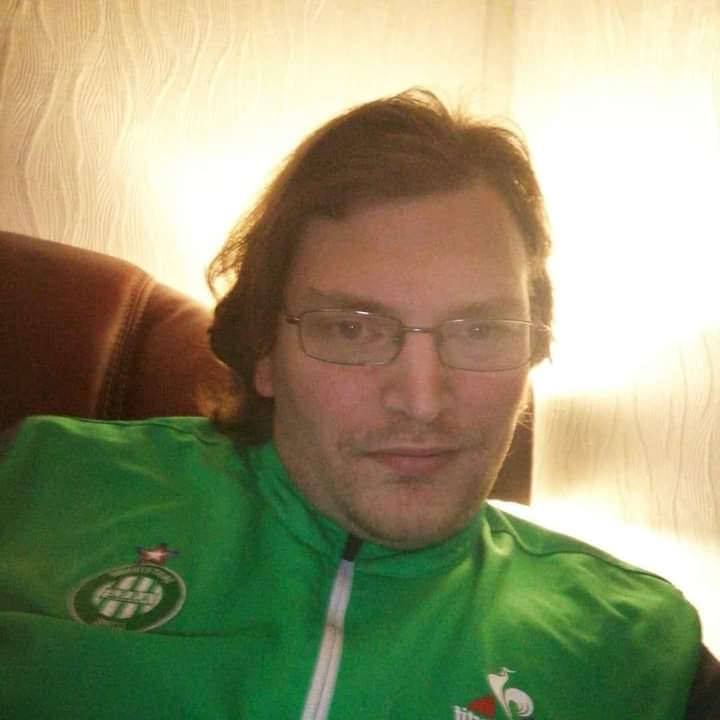 Profil de Iliess, 41 ans, Soiree gay à Novaggio