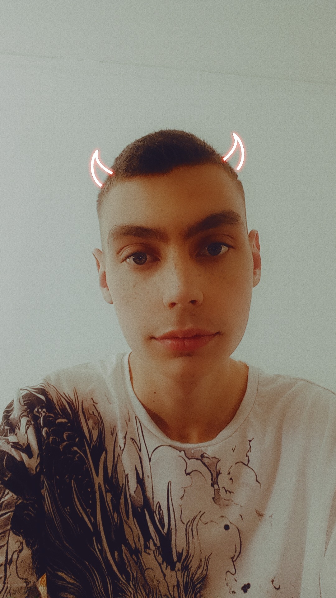 Profil de Ludwin, 20 ans, Soiree gay à Silenen