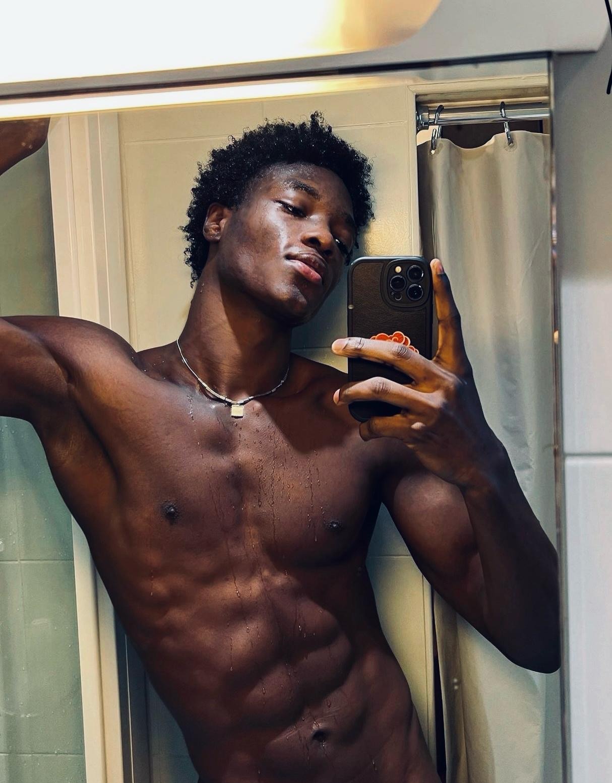 Profil de Birol, 28 ans, Soiree gay à Osco