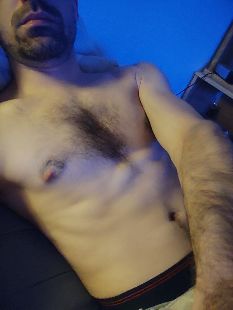 Profil de Mederick, 37 ans, Soiree gay à Ruschein