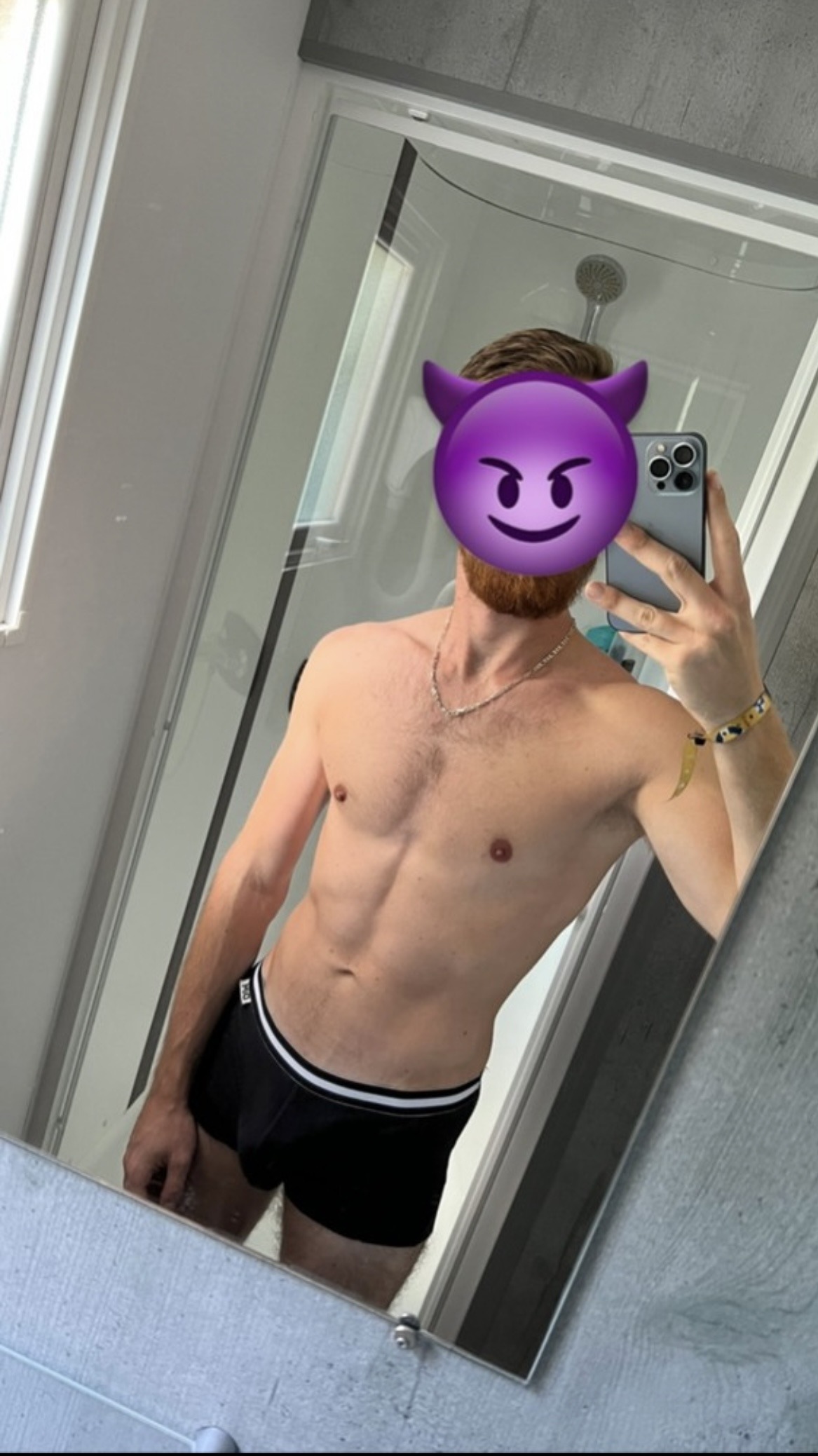 Profil de Zainoudine, 30 ans, Soiree gay à Berschis