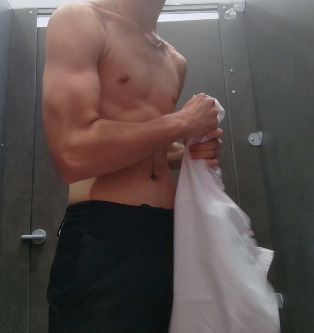 Profil de Billele, 19 ans, Soiree gay à Aarburg