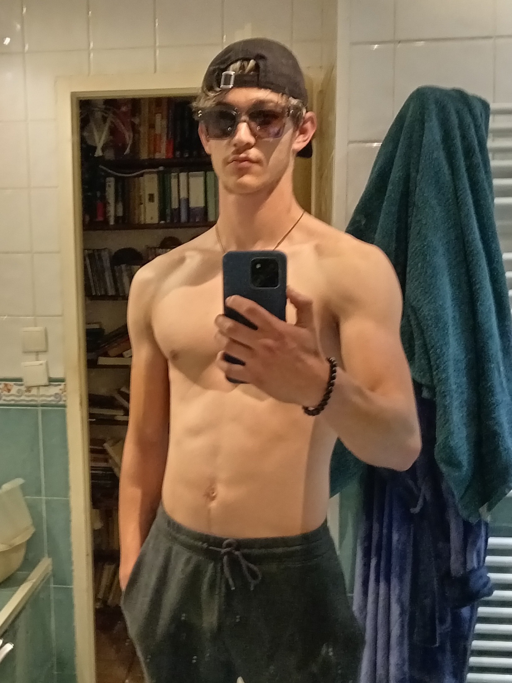 Profil de Mady, 20 ans, Soiree gay à Schnaus
