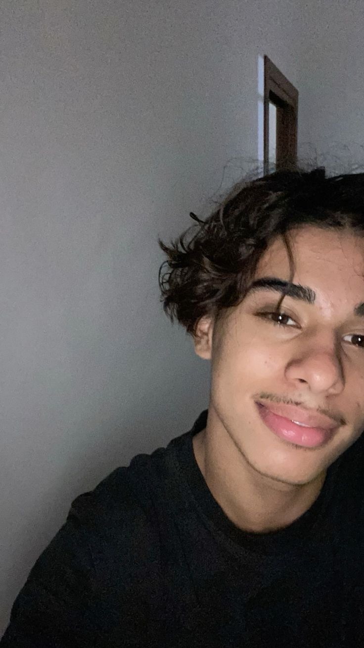 Profil de Silvino, 22 ans, Soiree gay à Studen BE