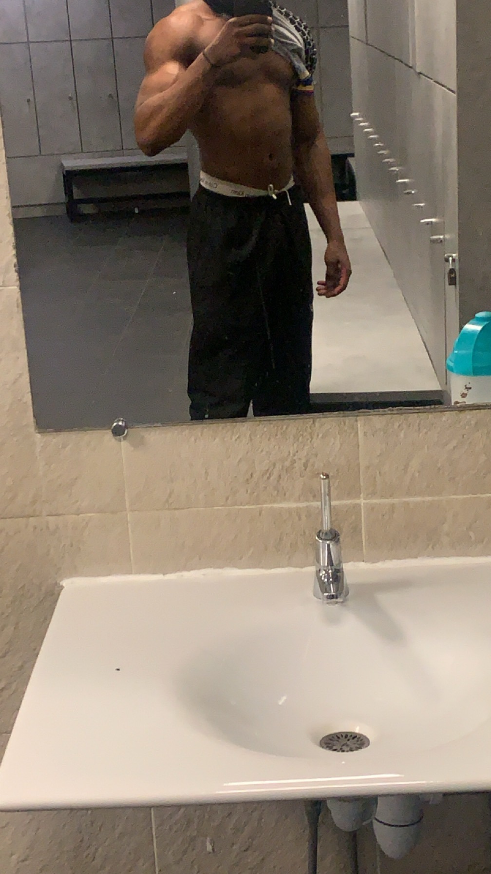Profil de Krys, 22 ans, Soiree gay à Rüeggisberg