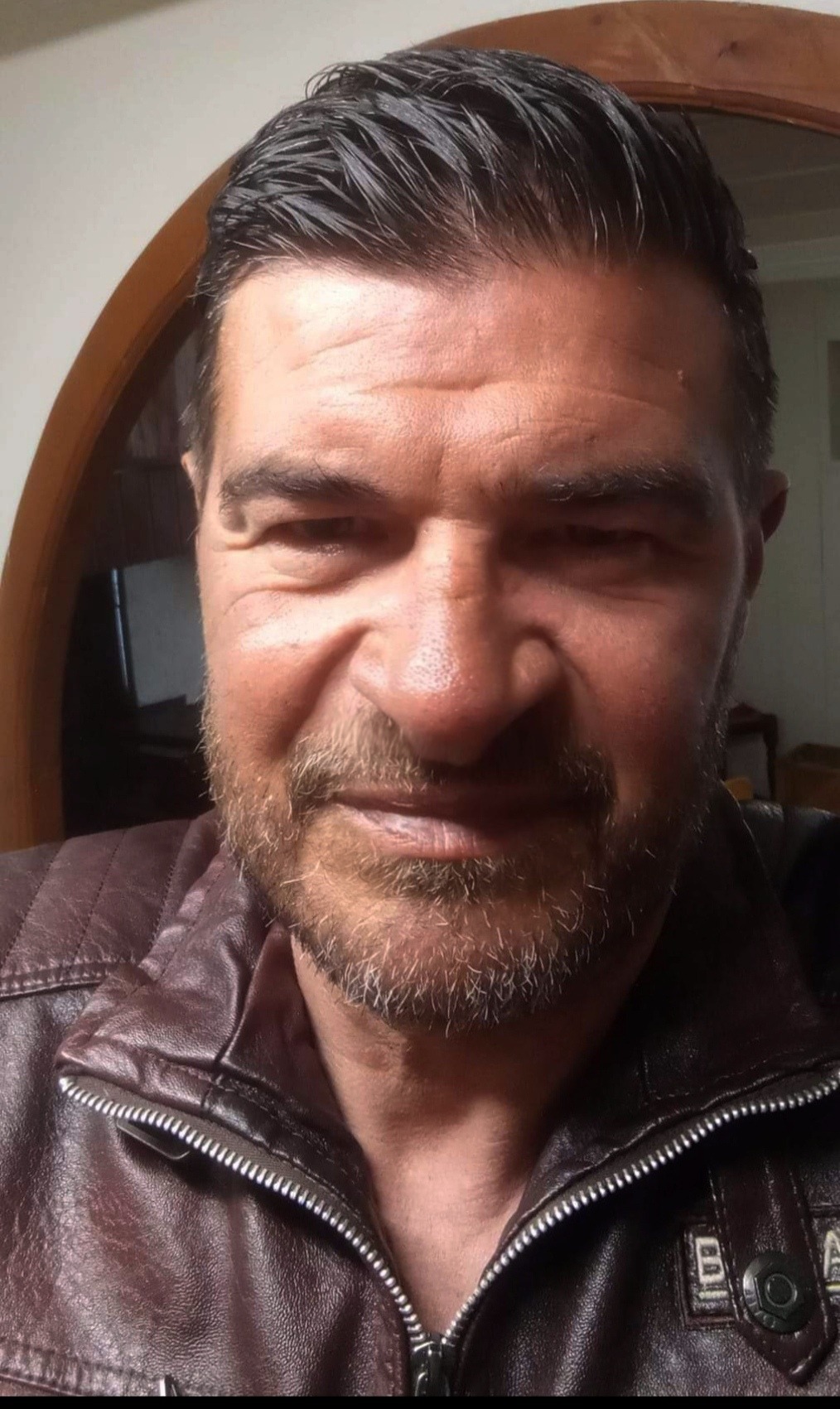Profil de Charbel, 55 ans, Soiree gay à Cozzo