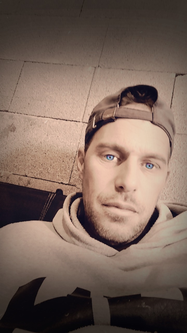 Profil de Aghilas, 44 ans, Soiree gay à Uerikon